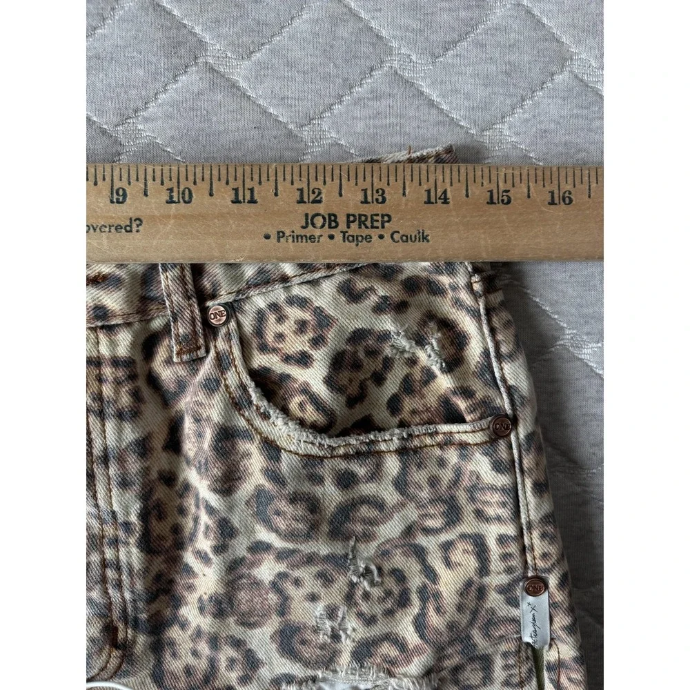One Teaspoon Outlaws Shorts Womens 25 Brown Leopard Denim Cutoff Frayed Hem